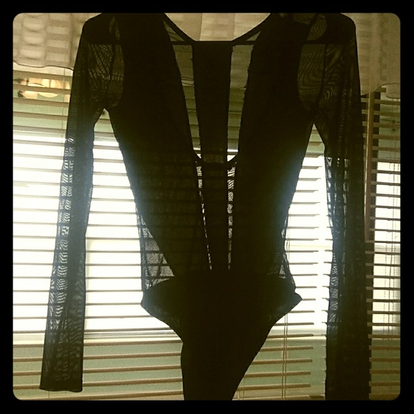 Fashion Nova Tops - Fashion Nova bodysuit